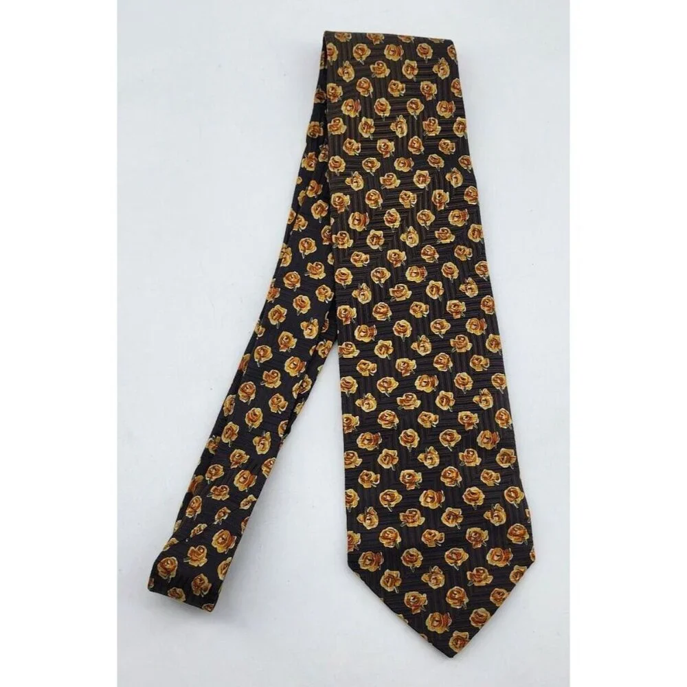 Ermenegildo Zegna Gold Rose Floral Pattern Neck Tie 100% Silk Italy‎ Made